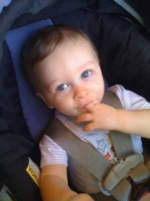 Calder's usual pose.