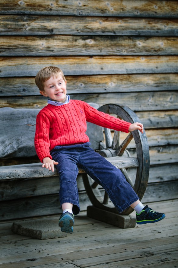 Wheee! This kid had so much fun at the farm during this photo shoot. 